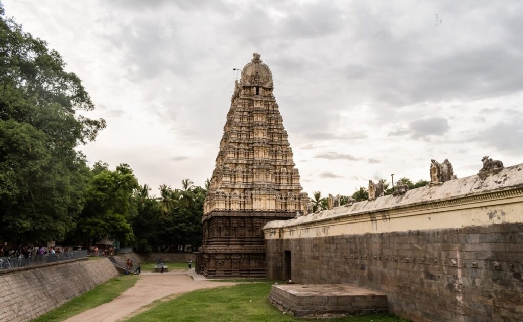 The Jalakanteswarar Temple transformed