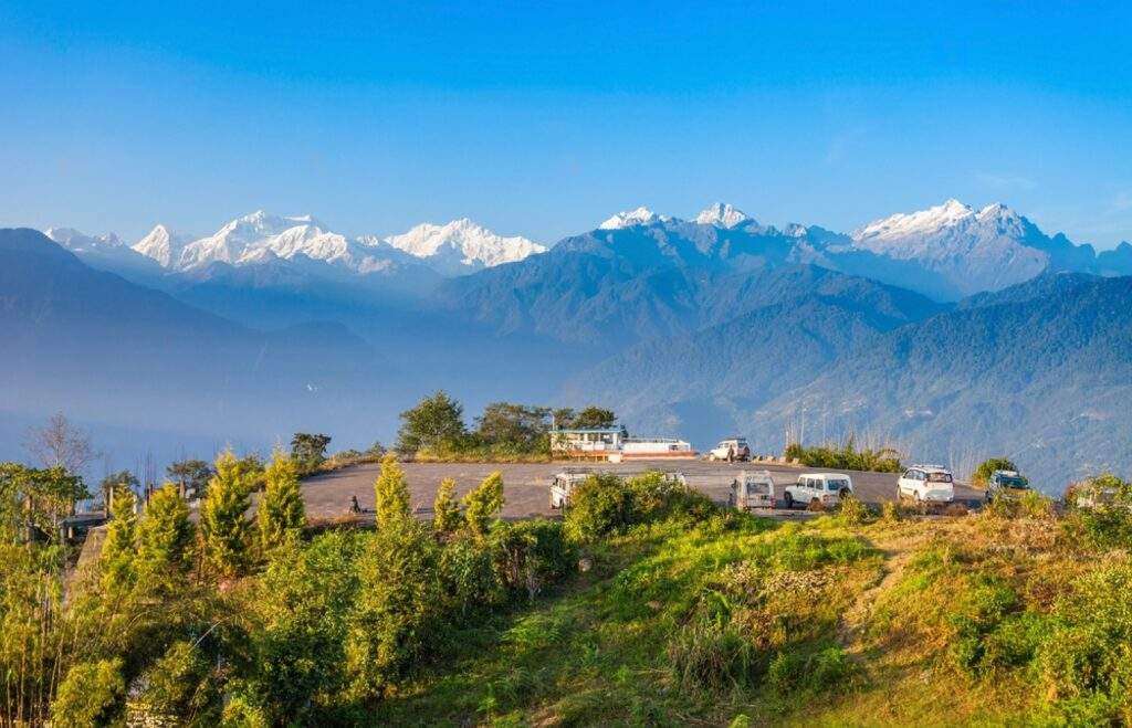Image of the Pemayangtse Monastery in Pelling with the Khangchendzonga peak in the background.