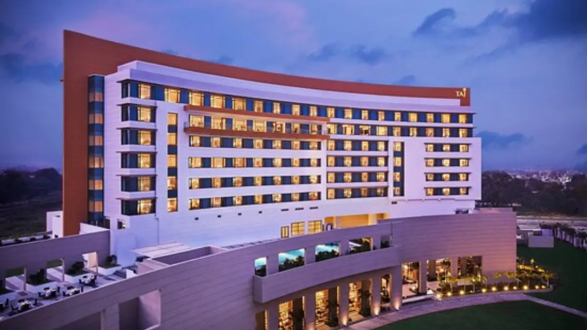 Taj Swarna Hotel