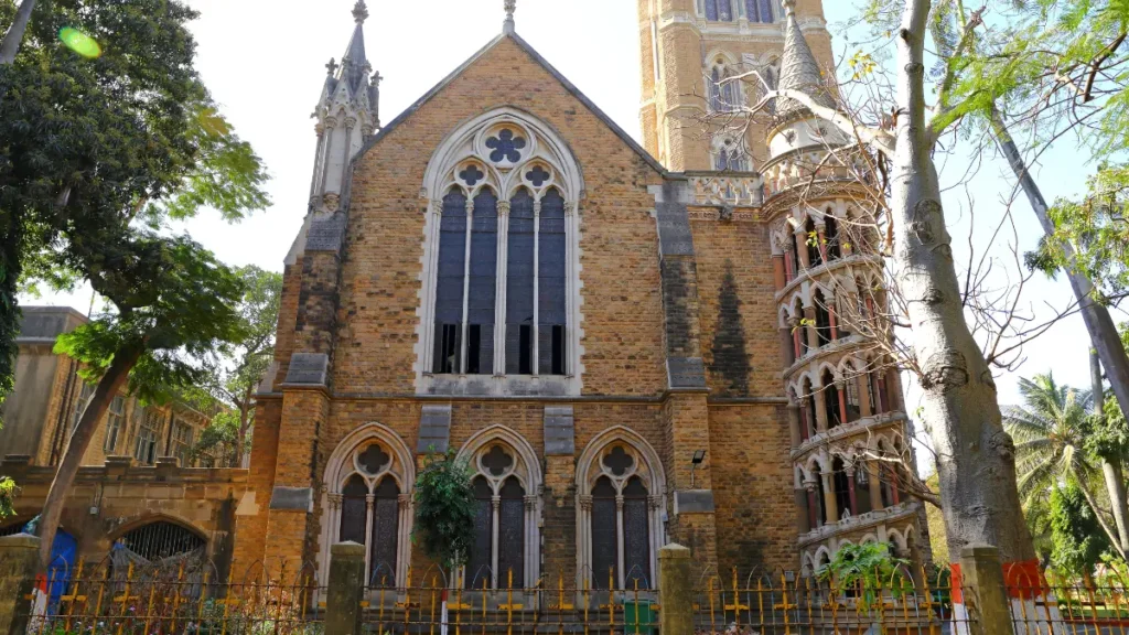 Victorian Gothic and Art Deco Ensembles of Mumbai