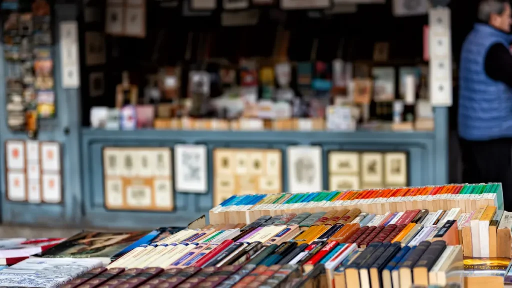 Daryaganj Book Market delhi