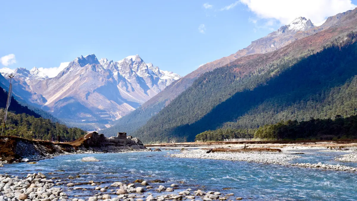 Yumthang Valley Tour