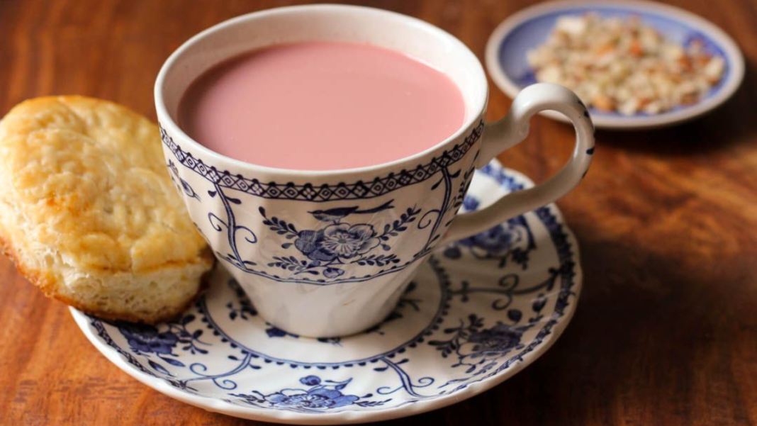 Kashmiri Noon Chai