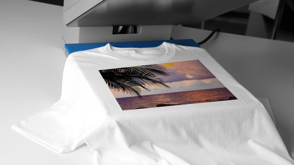 Travel printed T shirts